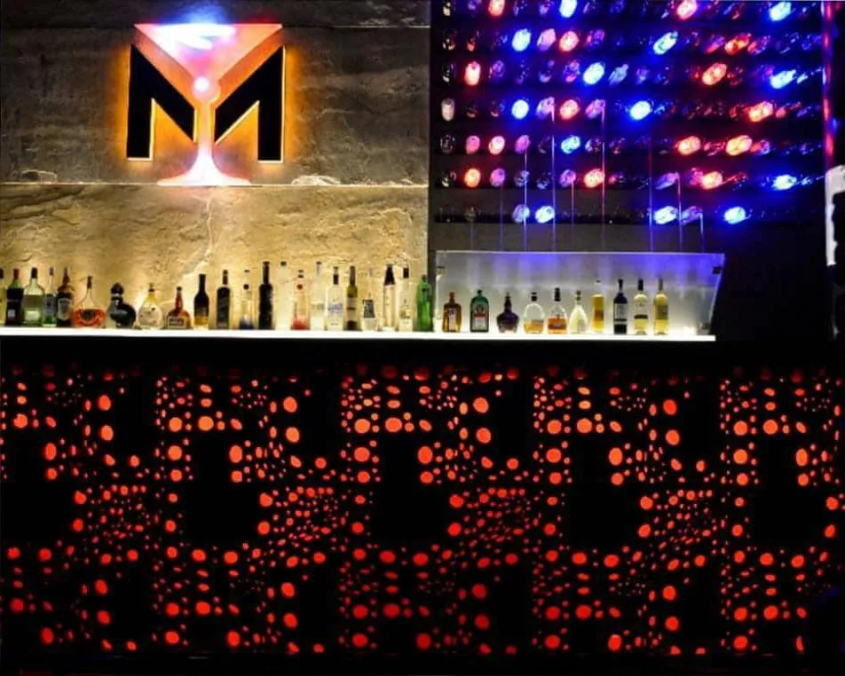 Best Natural Stone Bar Counter Designs project by Stone World