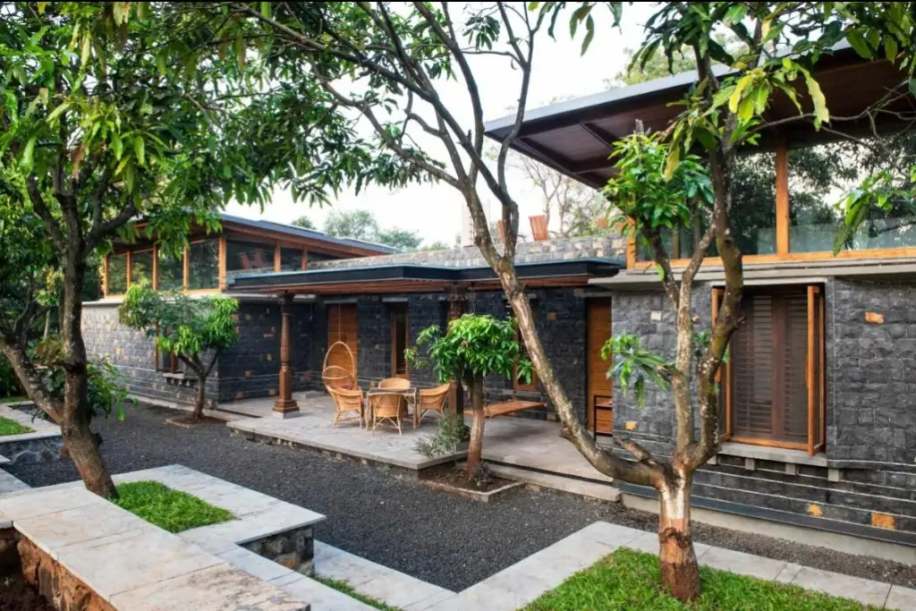 Best Stone For Courtyard project by Stone World