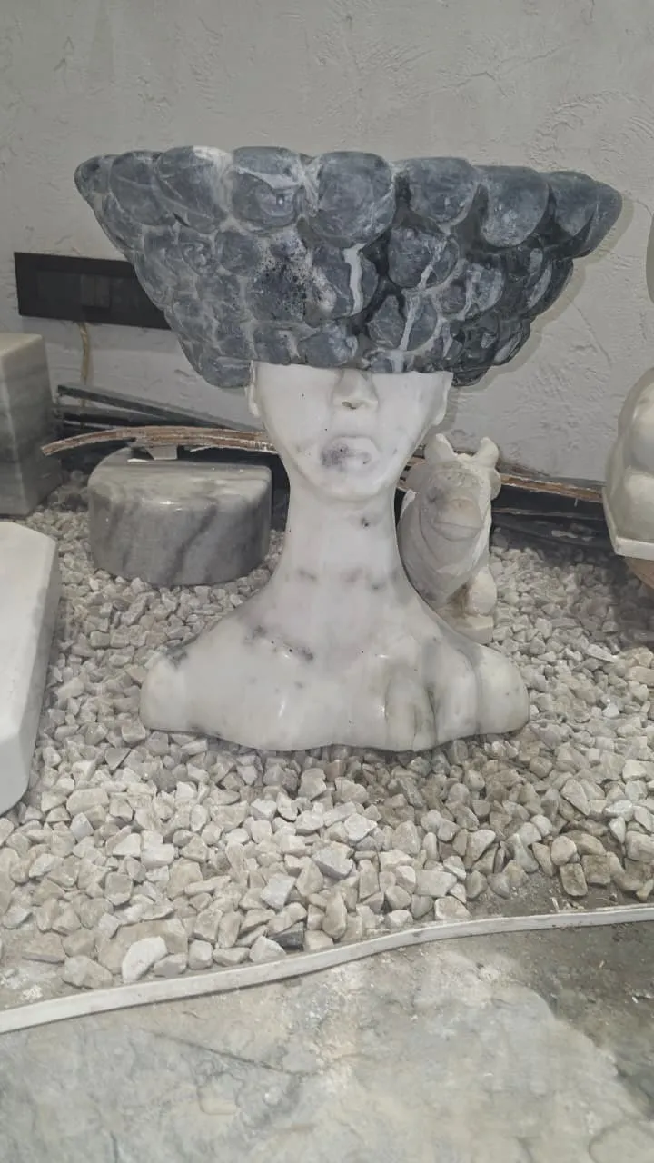 Stone Artefacts sample 21 — Stone World